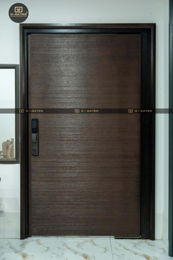 Cửa chính điêu khắc hợp kim nhôm sơn giả vân gỗ 